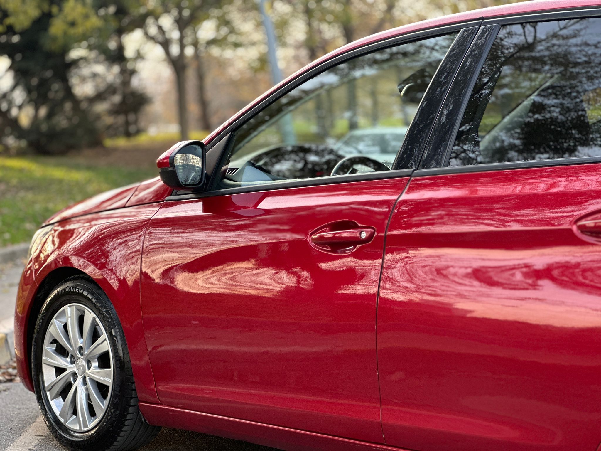 2020 MODEL CAM TAVANLI OTOMATİK VİTES 125 BİN KM DE MASRAFSIZ